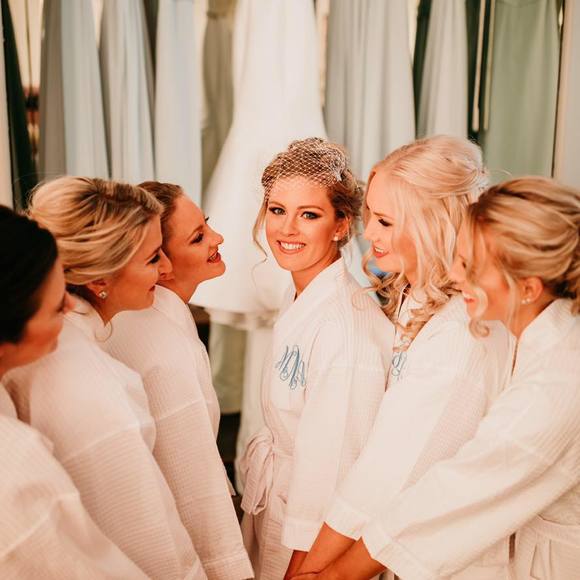 Meet your Posher, Madison - Picture 1 of 1